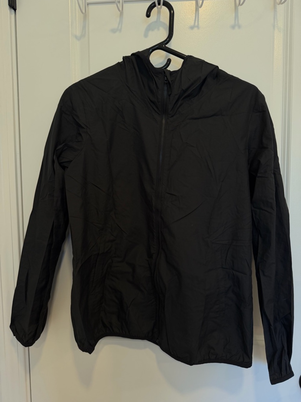 UNIQLO Pocketable Parka Windbreaker - unworn like new